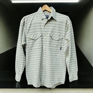Patagonia Organic Cotton Long Sleeve Button Up Shirt Plaid Beige Med Shacket